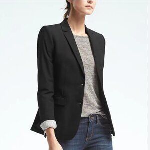 Banana Republic | Petite Long and Lean-Fit Lightweight Wool Blazer | Black | 4P